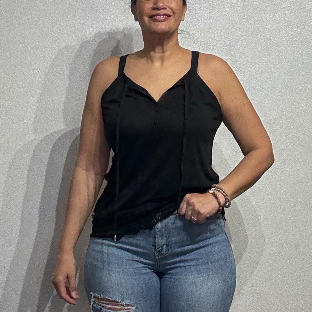 White House Black Market Black Sleeveless Blouse Sz M